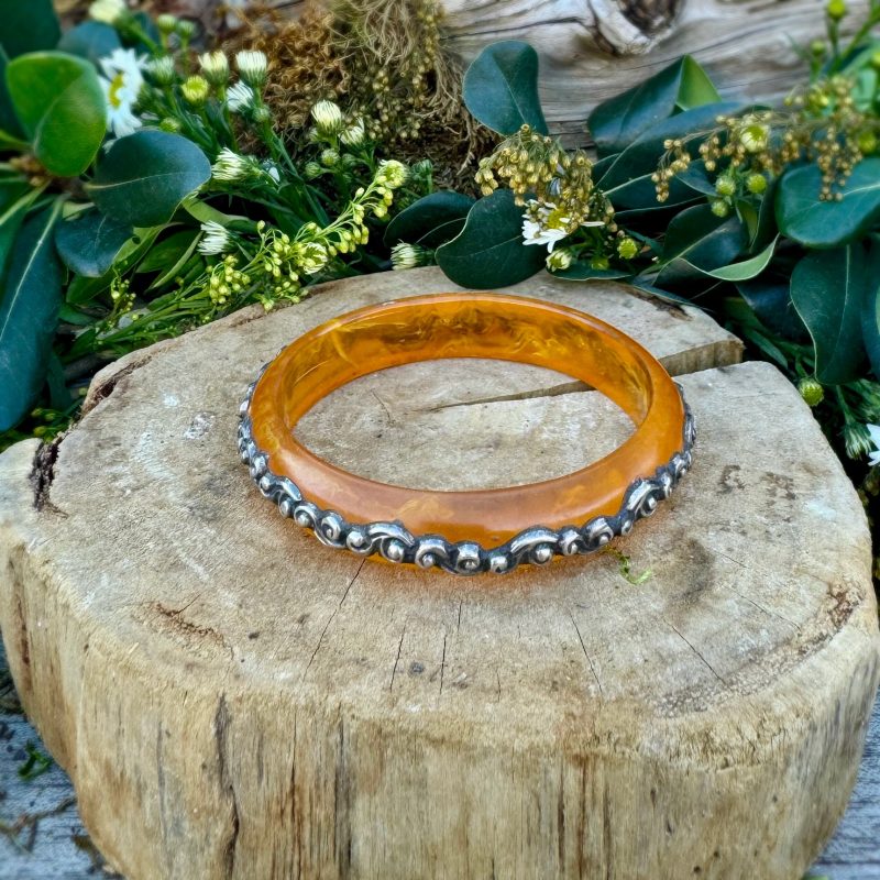 resin bangle