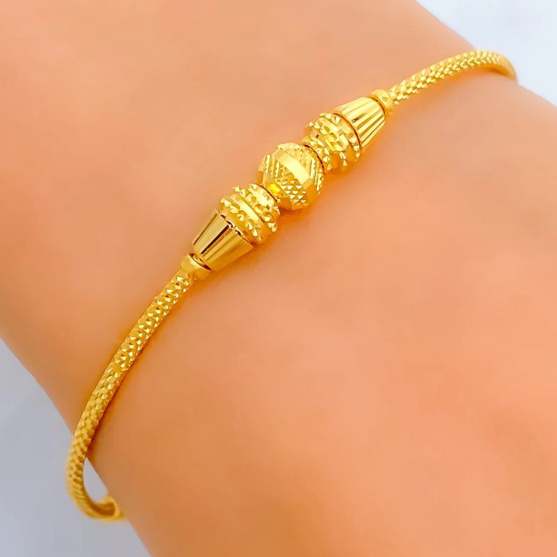 gold bangle for women