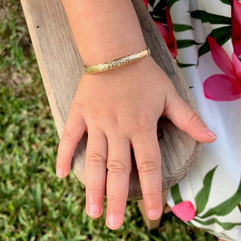kids gold bangle