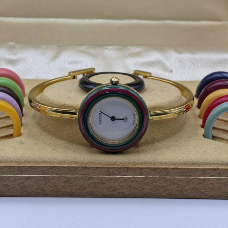 gucci bangle watch