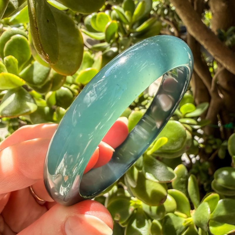 jade bracelet bangle