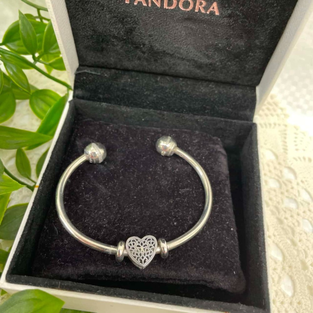 pandora bangle