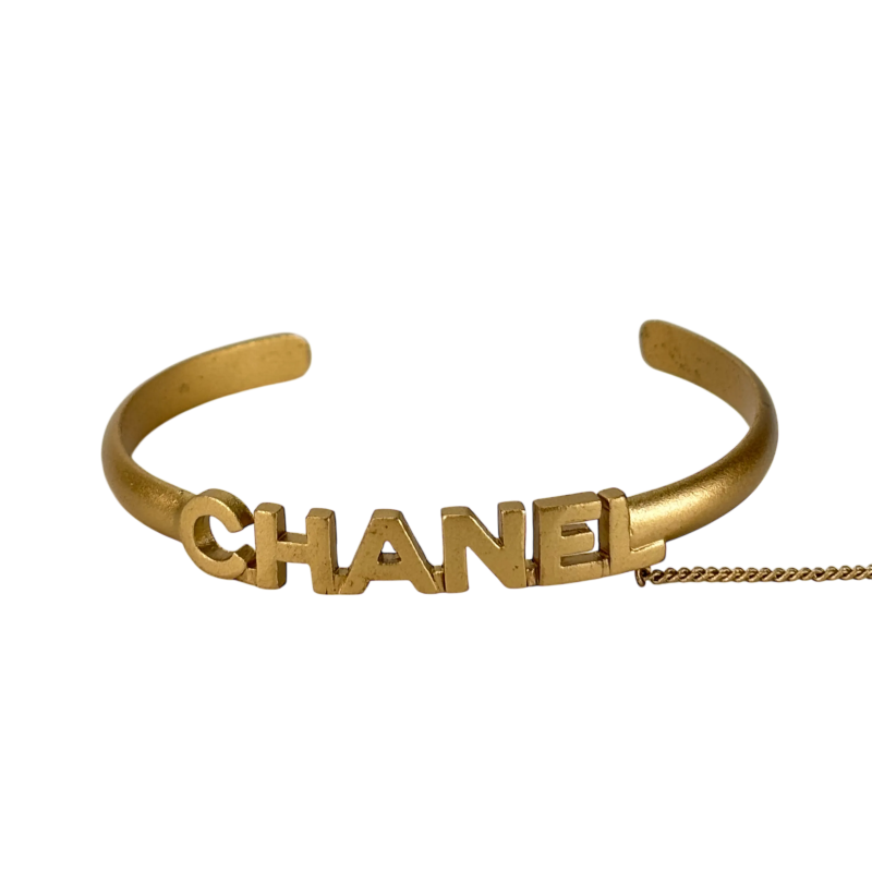 chanel bangle