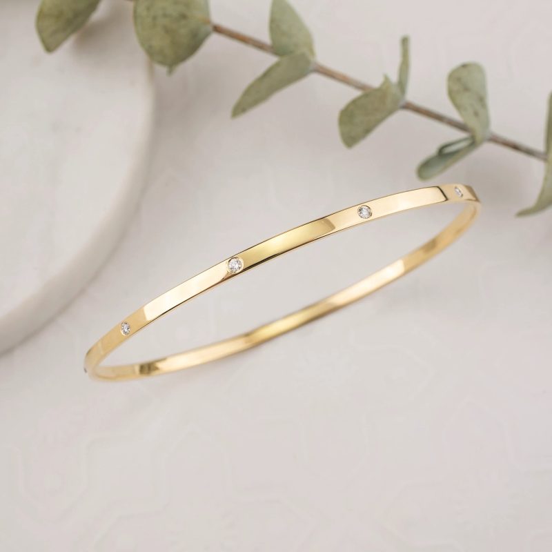 14k gold bangle bracelet