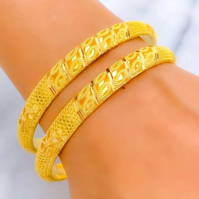 yellow gold bangle