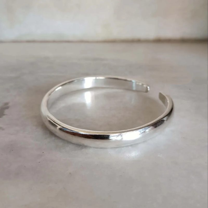 silver bangle bracelets