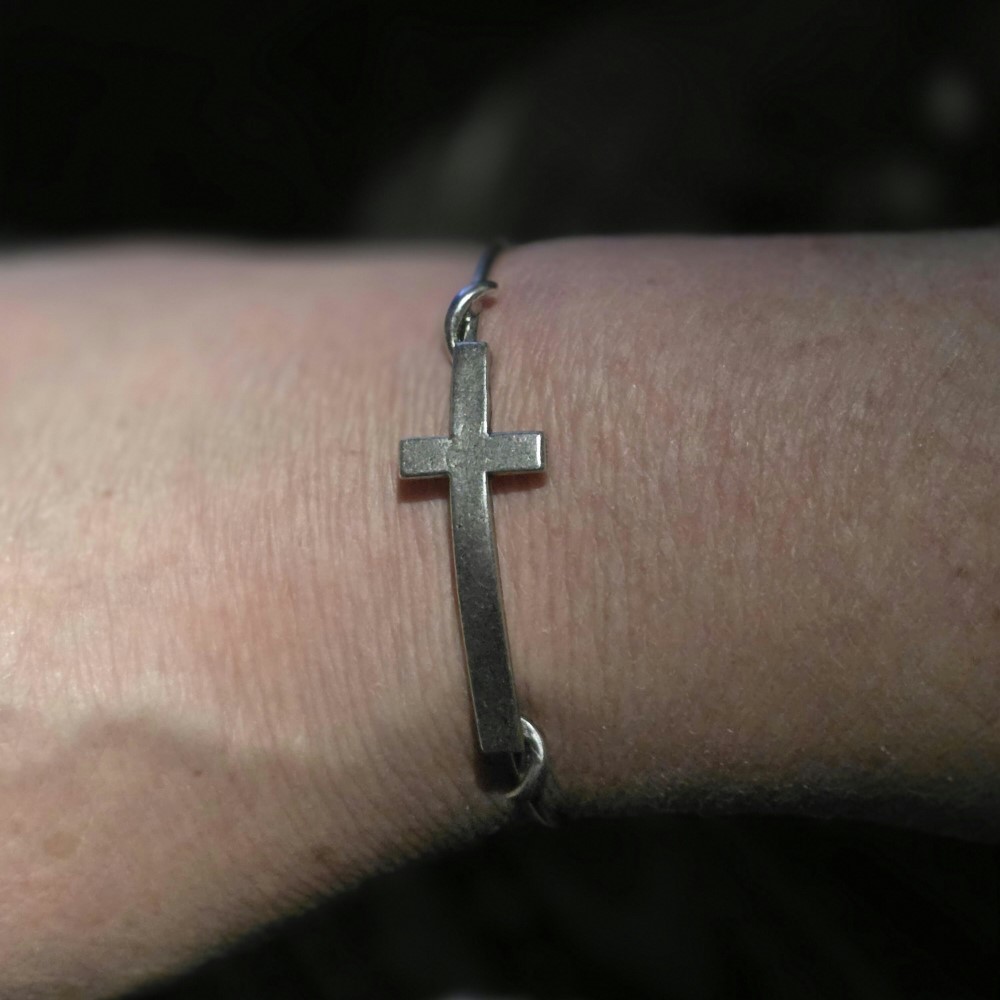 cross bangle