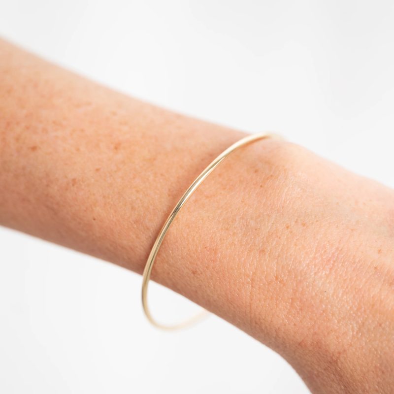 solid gold bangle