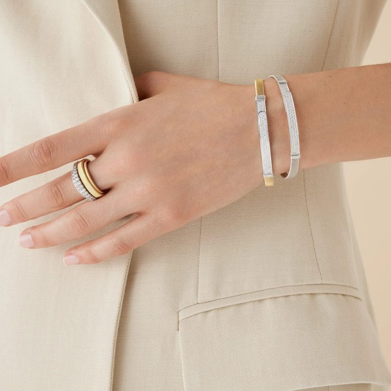 gold bangle bracelet for women