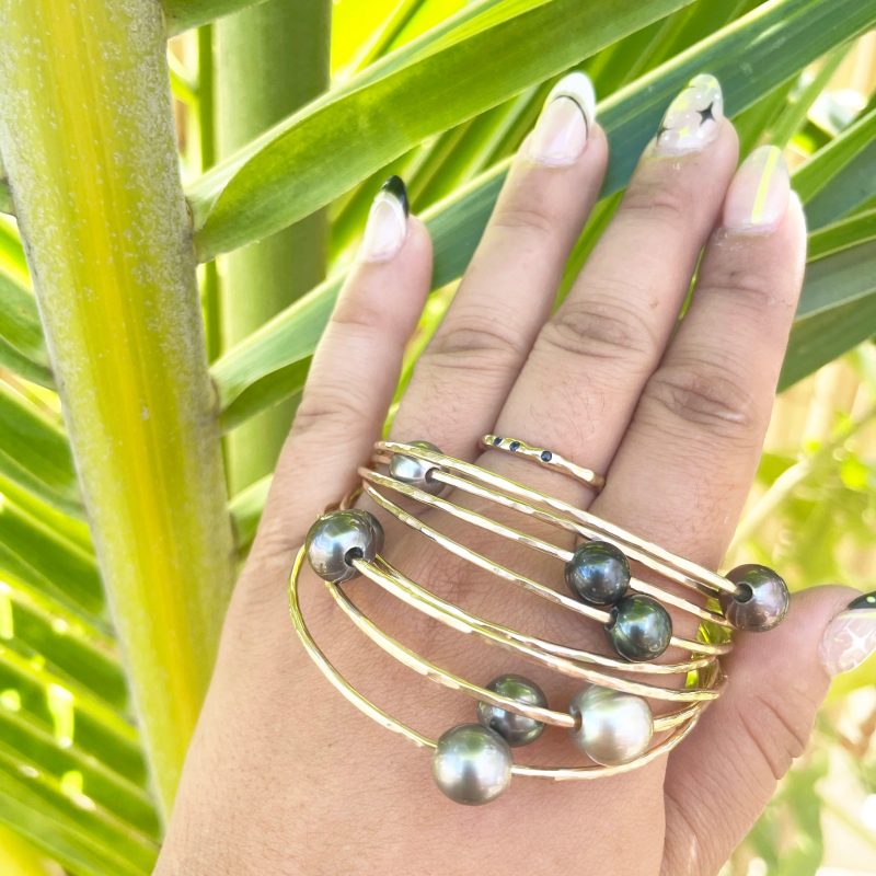 pearl bangle bracelet