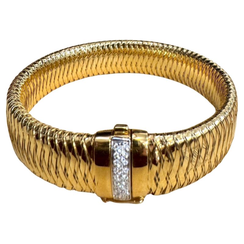gold diamond bangle bracelet