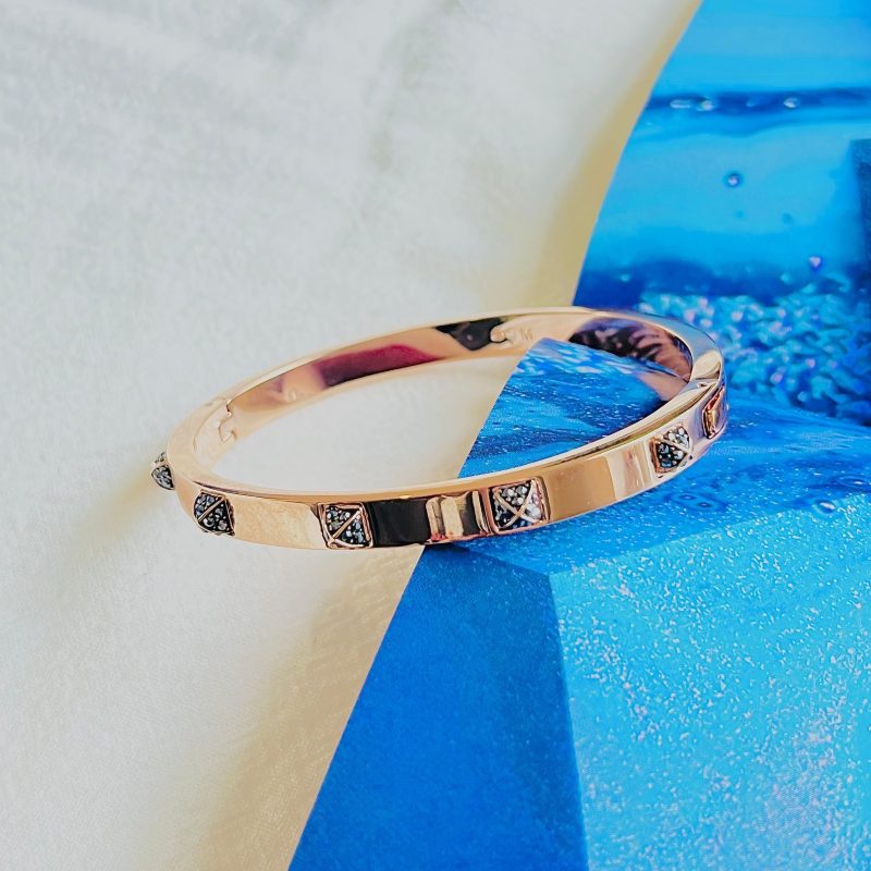 swarovski bangle bracelet