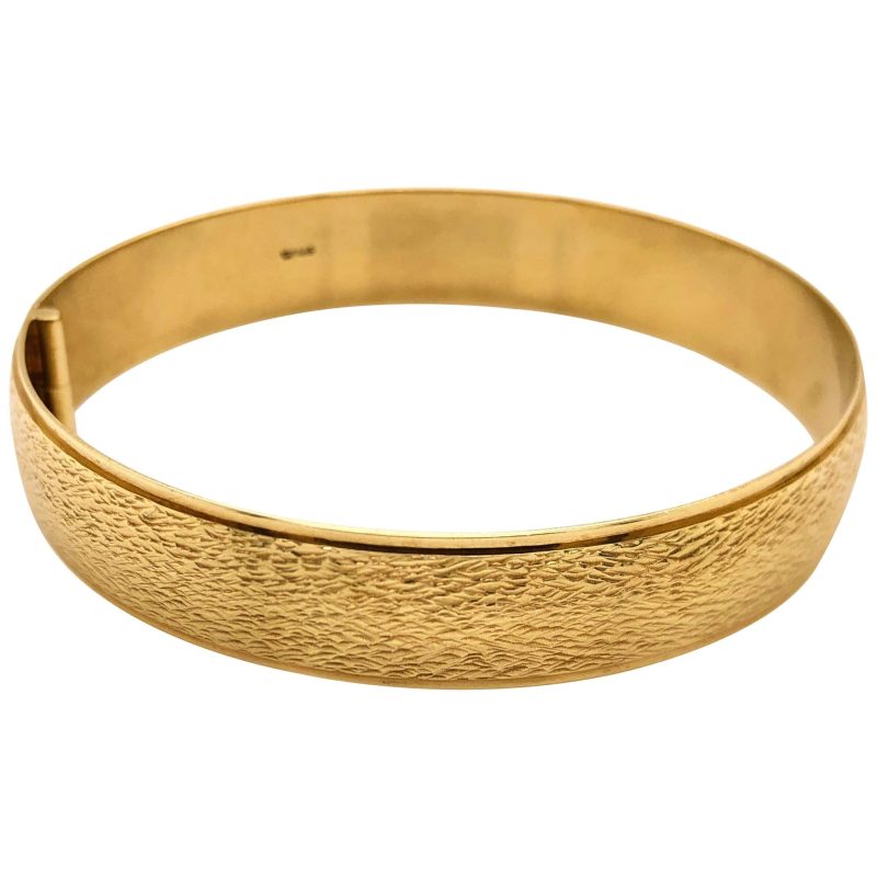 gold bracelet bangle