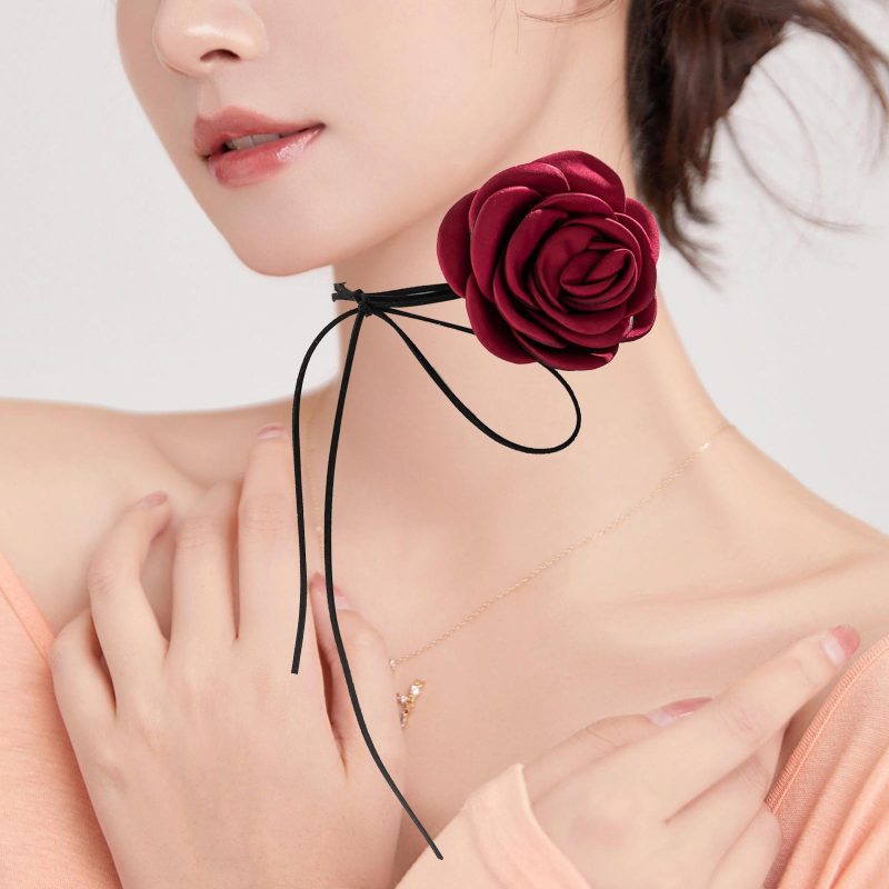 flower choker