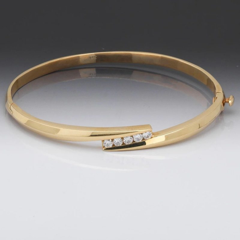 14k solid gold hinged bangle bracelet