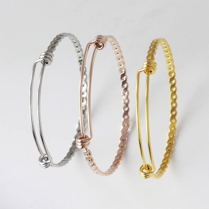 expandable bangle bracelet