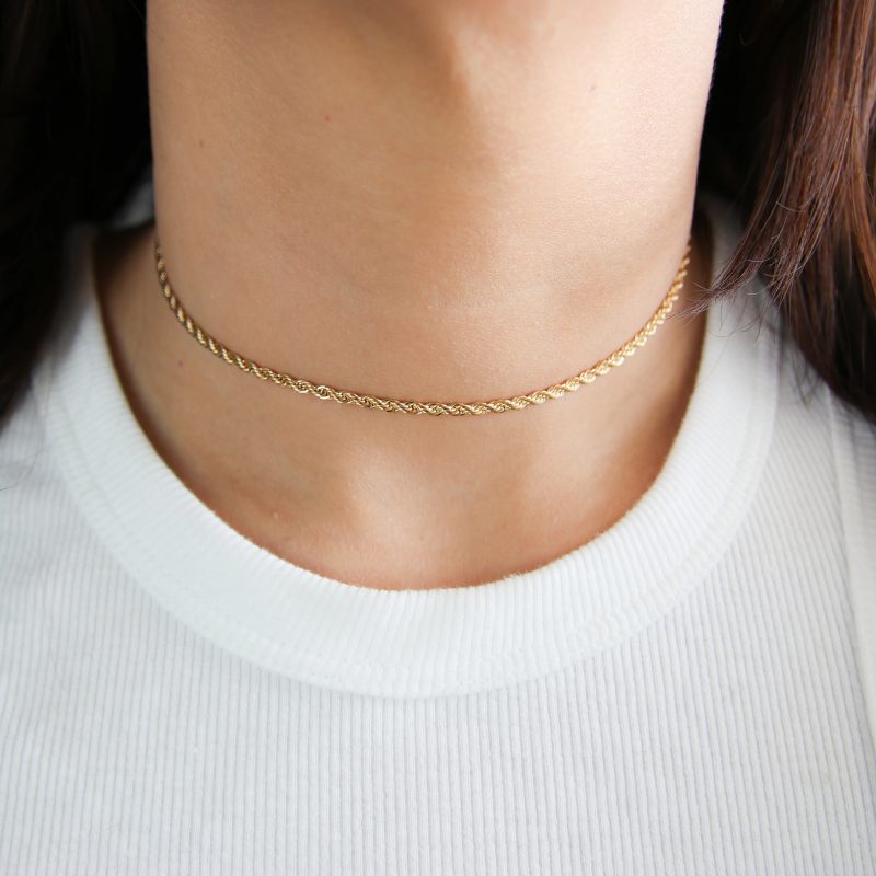 gold chain choker