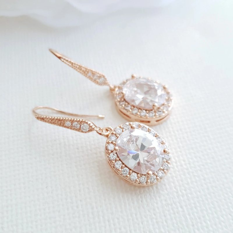 dangle earrings