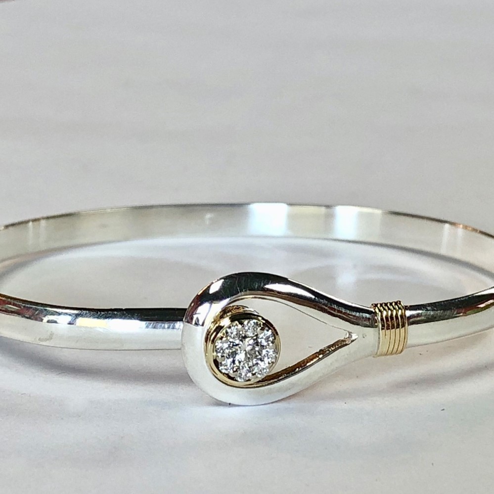 bangle bracelet with diamonds
