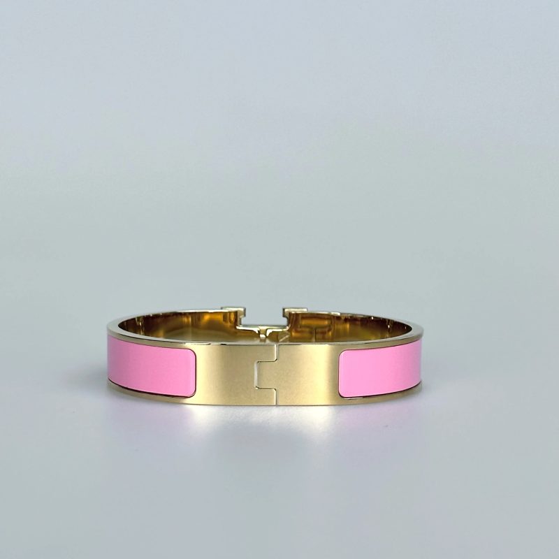 h bangle bracelet