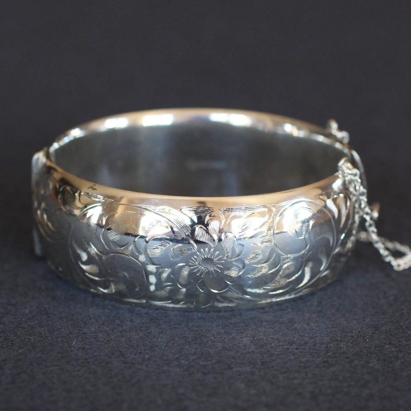 vintage bangle bracelets