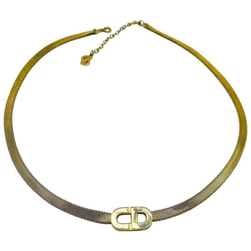 dior choker