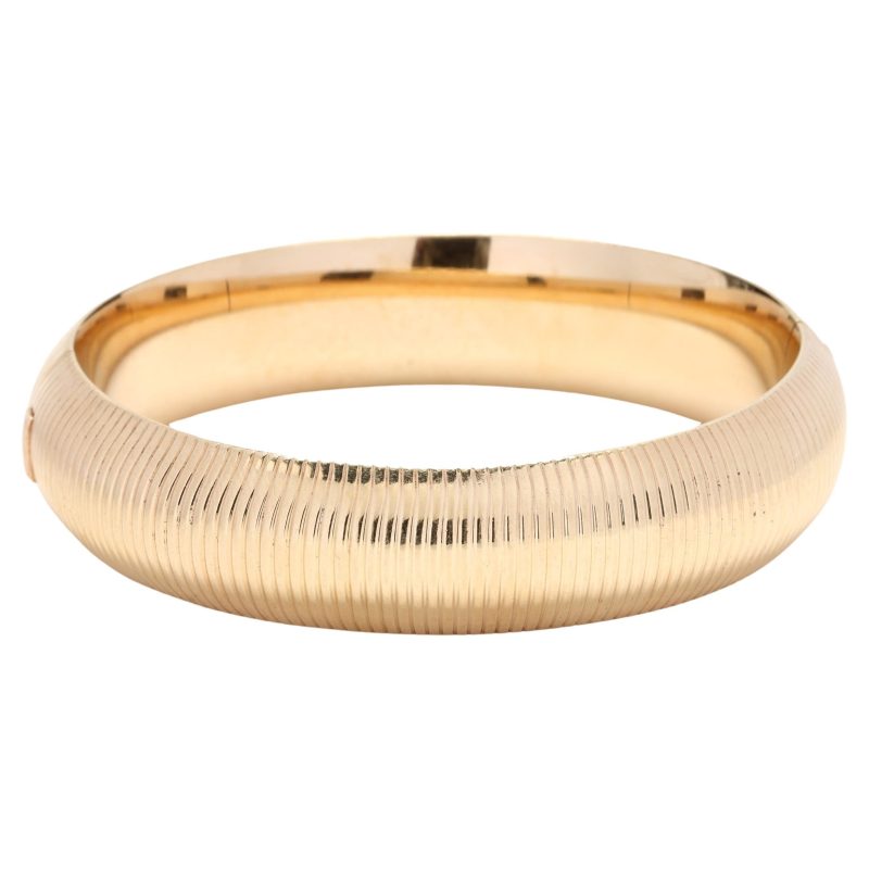 thick gold bangle