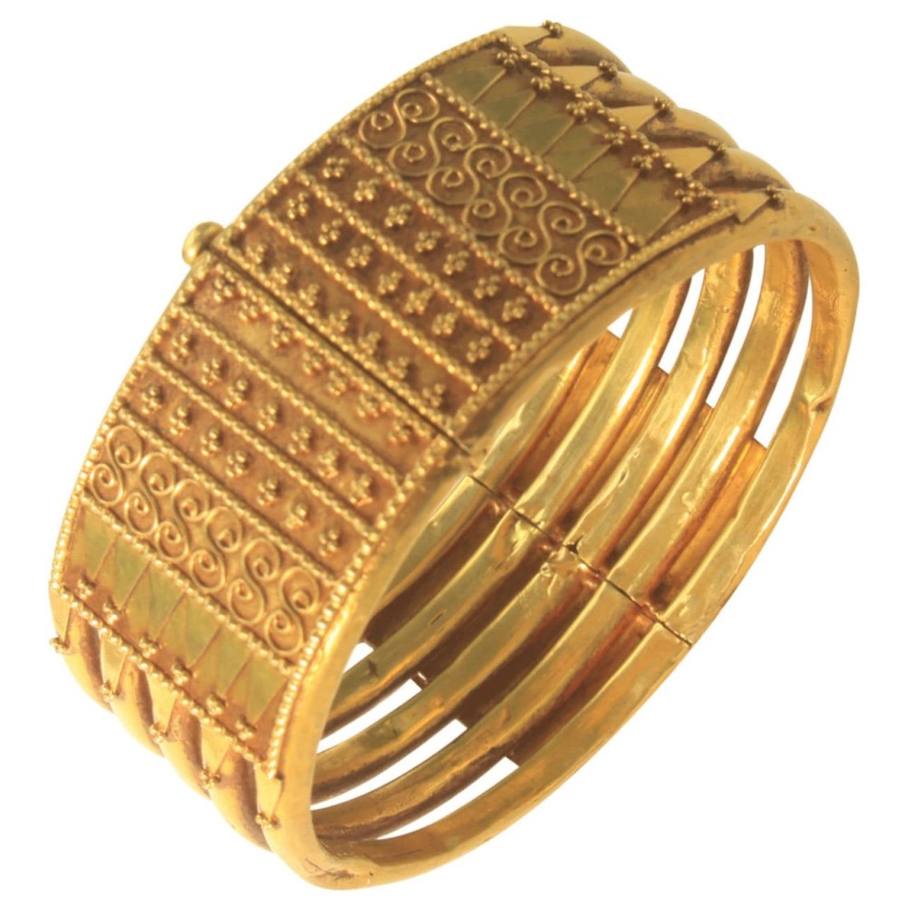 thick gold bangle