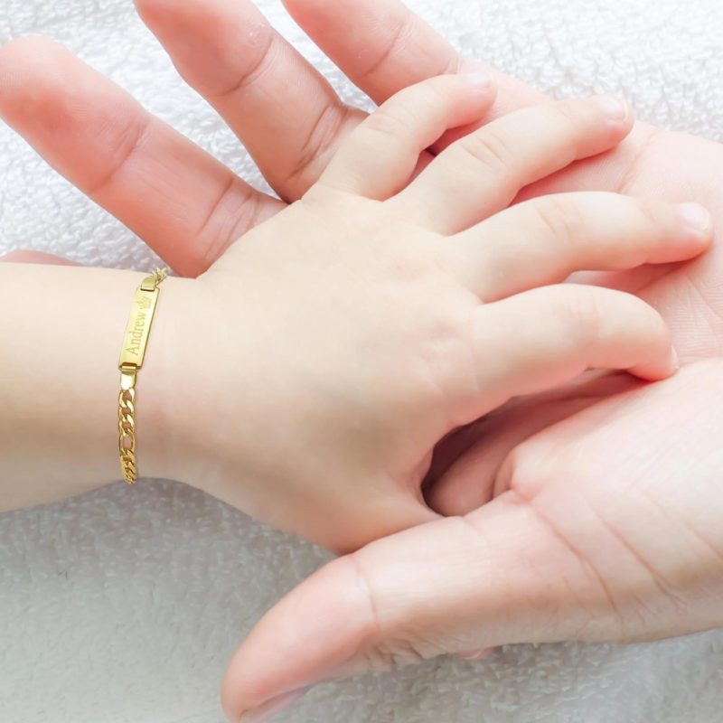 baby gold bangle