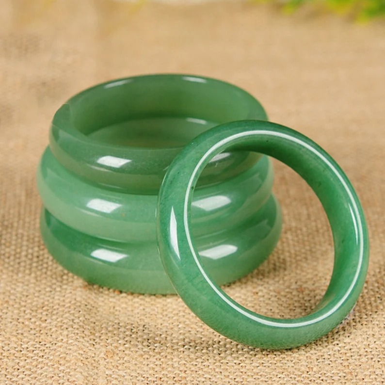 natural jade bangle
