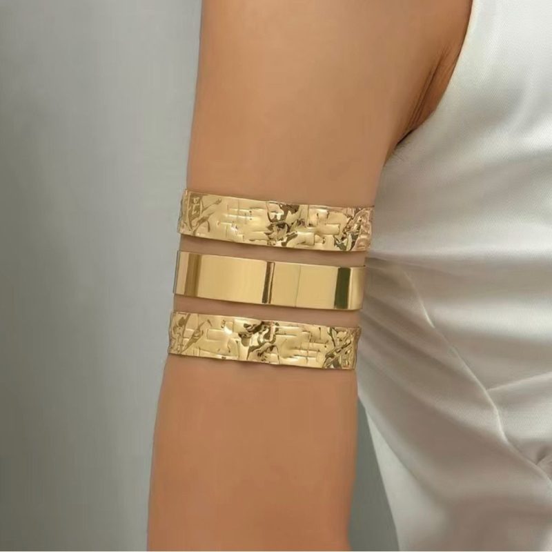 upper arm bangle