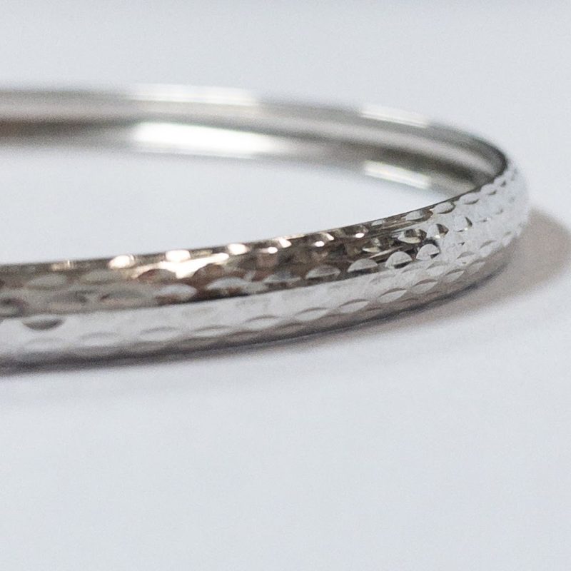 14k white gold bangle bracelet