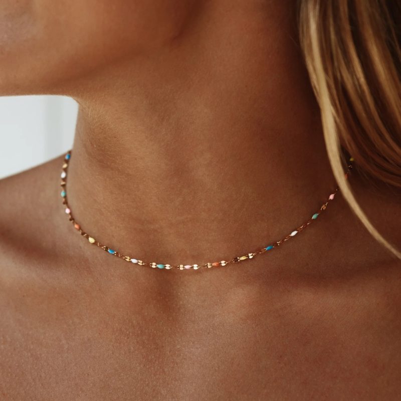 neck choker