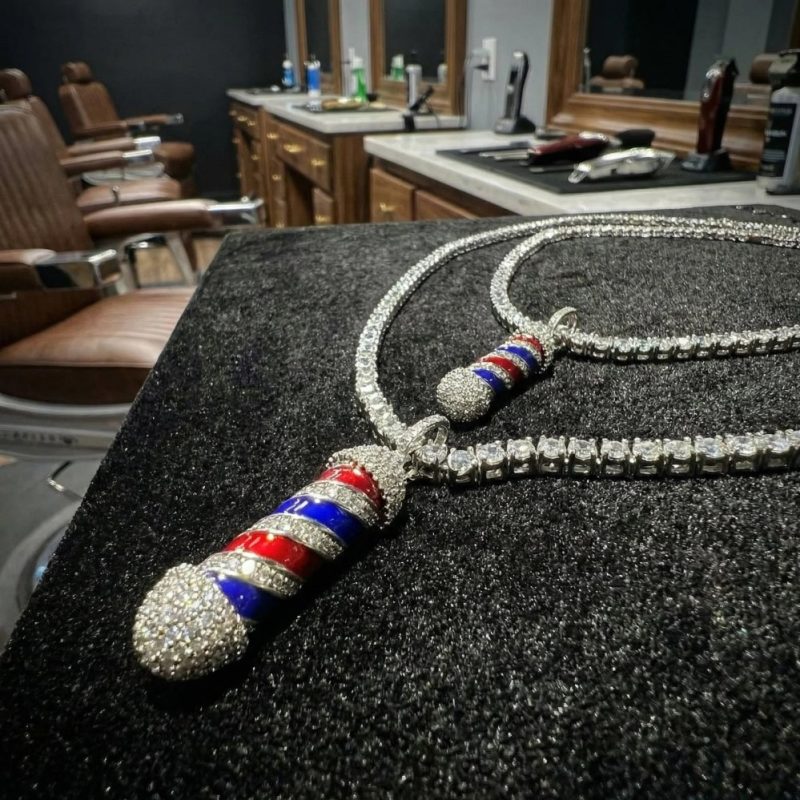 barber pendant