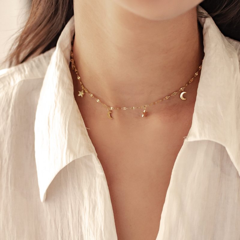 moon choker