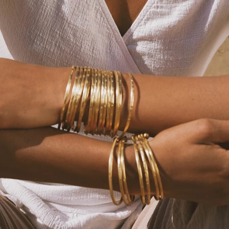 cuff vs bangle