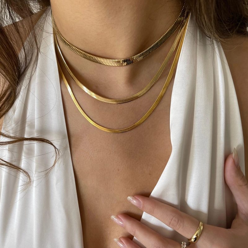 snake choker