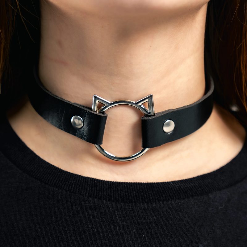 black leather choker