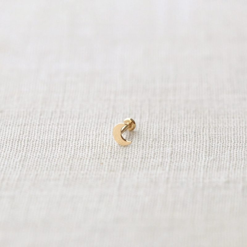 flat back stud earrings