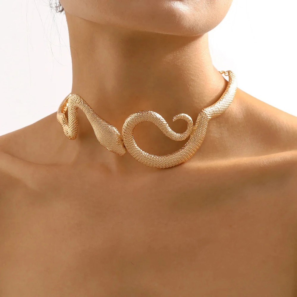snake choker