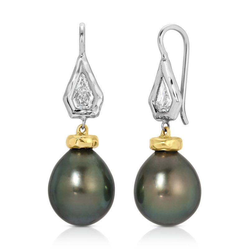 black pearl earrings